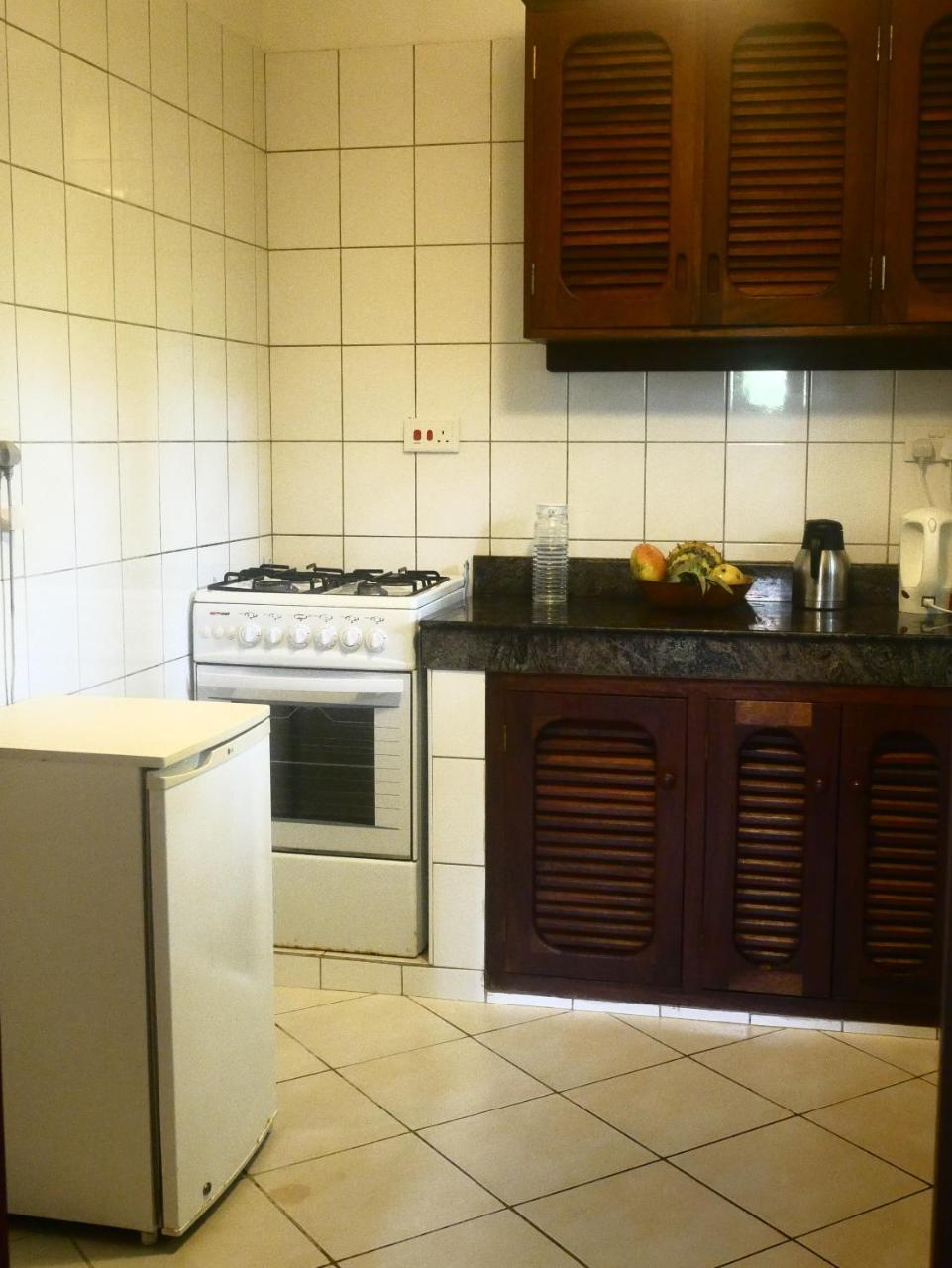 Diani Cottages Диани Бийч Екстериор снимка